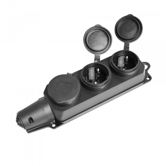 Колодка подовжувача IP44 із заземленням 3 гнізда 16А чорна TITANUM STANDARD (ТF-B316IP-B)